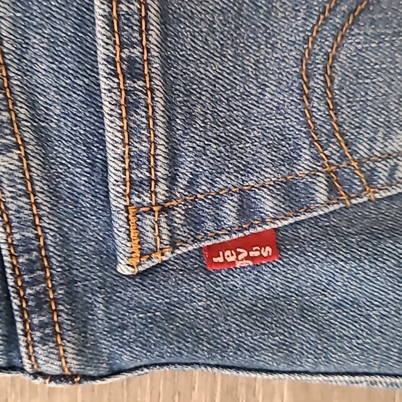 Levi's Wedgie Straight W26 L28 EUC - Picture 4 of 10